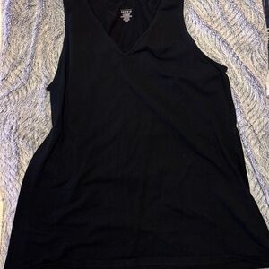 Torrid Black V-Neck Tank Top